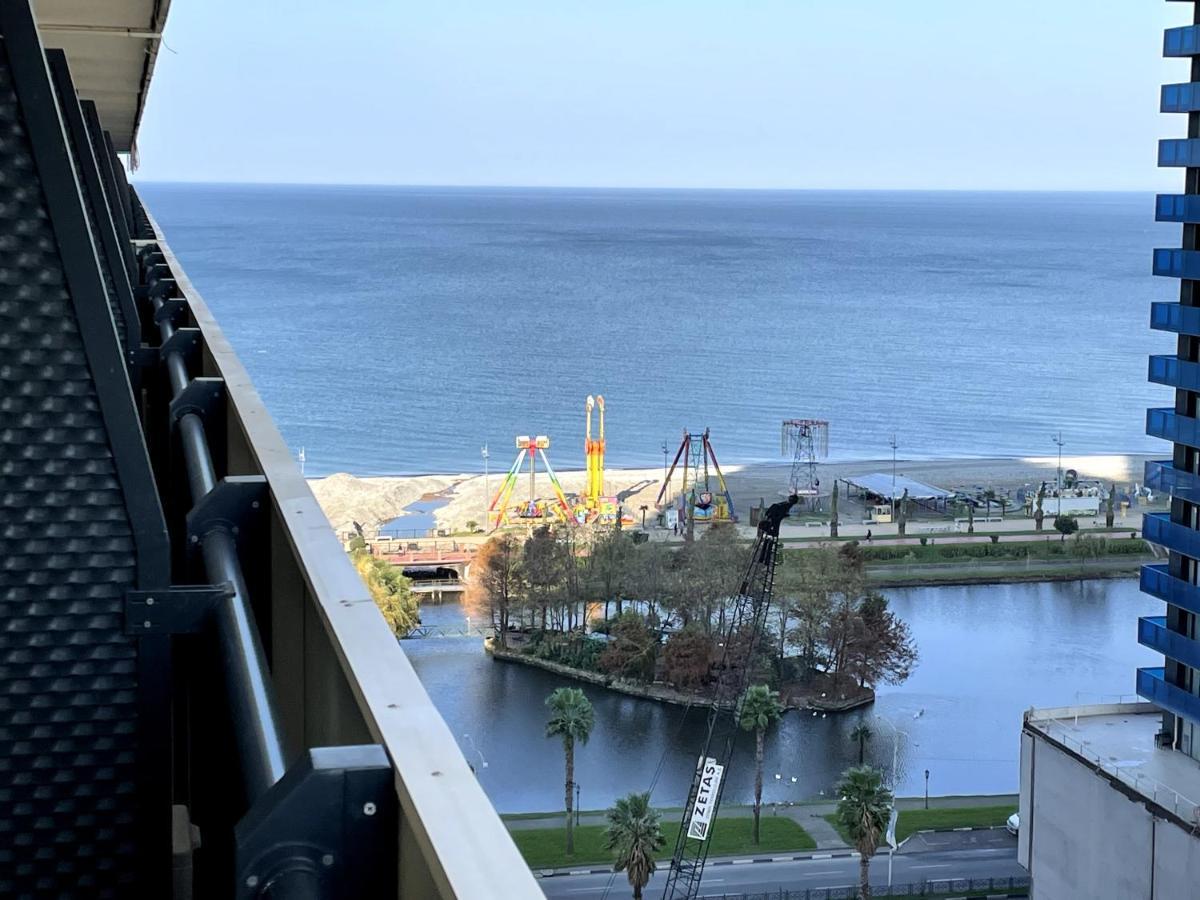 Sea ​​View In Orbi City Батуми Екстериор снимка