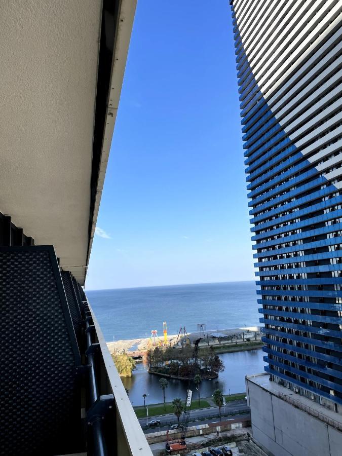 Sea ​​View In Orbi City Батуми Екстериор снимка