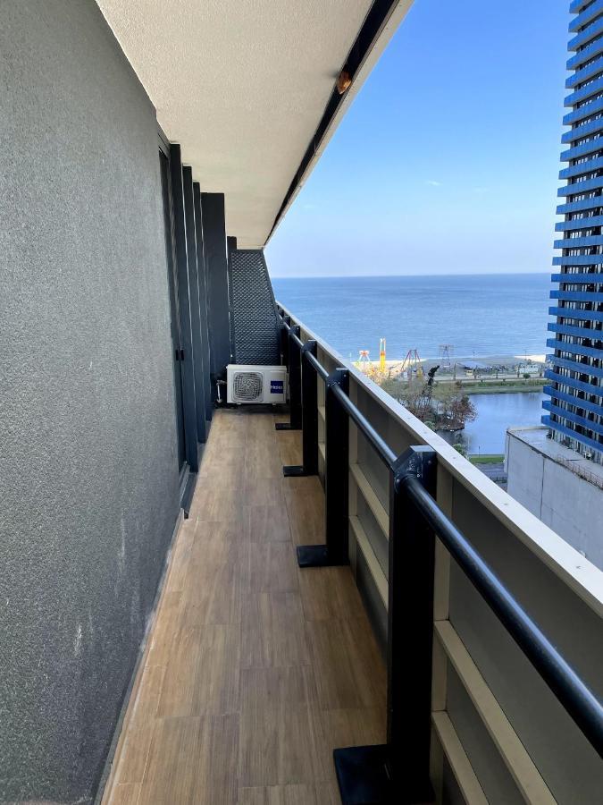 Sea ​​View In Orbi City Батуми Екстериор снимка
