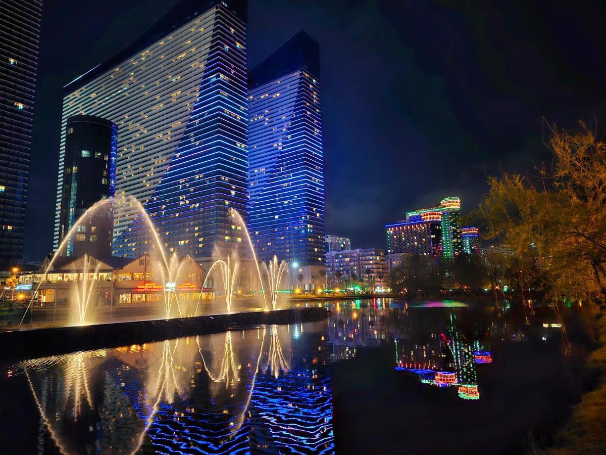 Sea ​​View In Orbi City Батуми Екстериор снимка